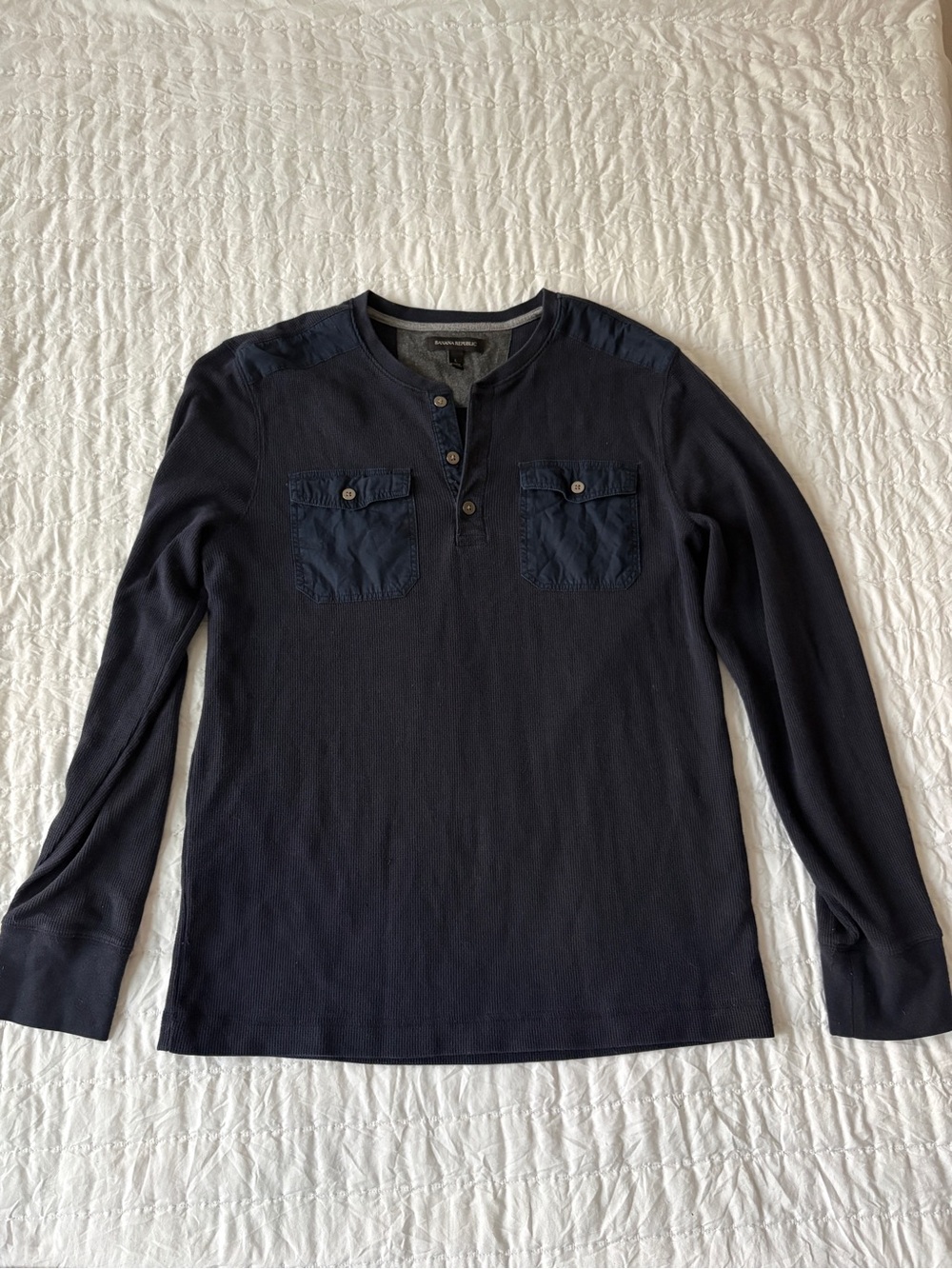 Banana Republic Dark Navy Long-Sleeve Henley with Chest Pockets